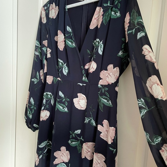 Dynamite Floral Maxi Dress - Picture 5 of 5